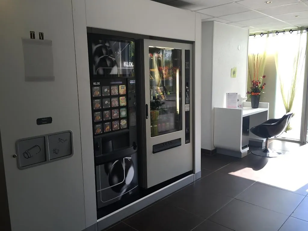 **  Hotel Ibis Budget Nice Palais Nikaia France